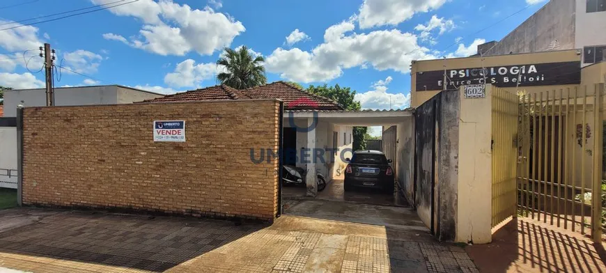 Foto 1 de Casa com 3 Quartos à venda, 102m² em Centro, Ourinhos