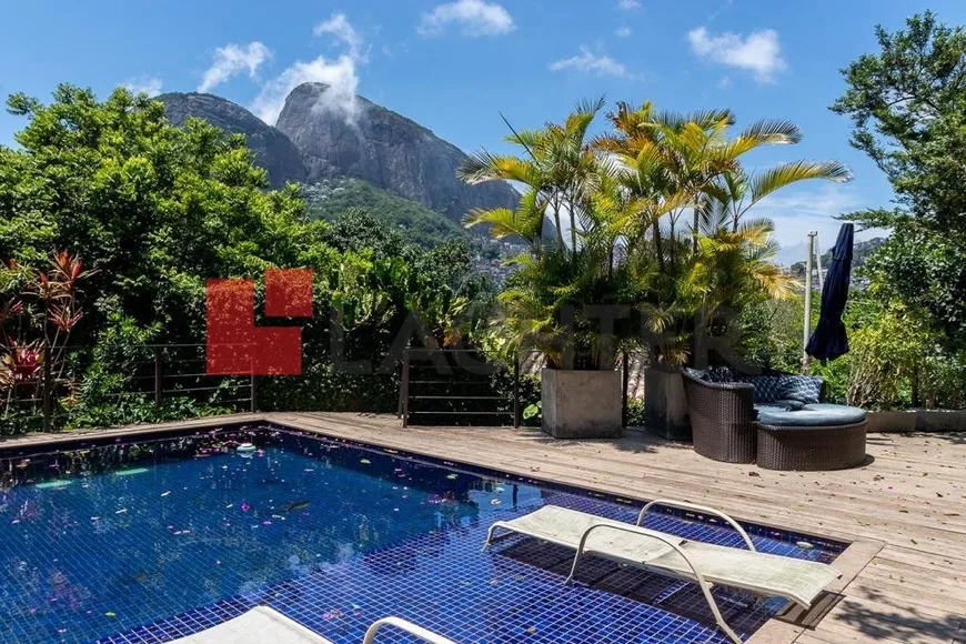 Foto 1 de Casa com 6 Quartos para venda ou aluguel, 482m² em Gávea, Rio de Janeiro