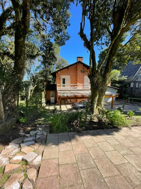 Foto 1 de Casa com 3 Quartos à venda, 180m² em Ipê Amarelo, Gramado