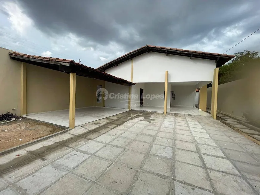 Foto 1 de Casa com 3 Quartos à venda, 180m² em Recanto das Palmeiras, Teresina