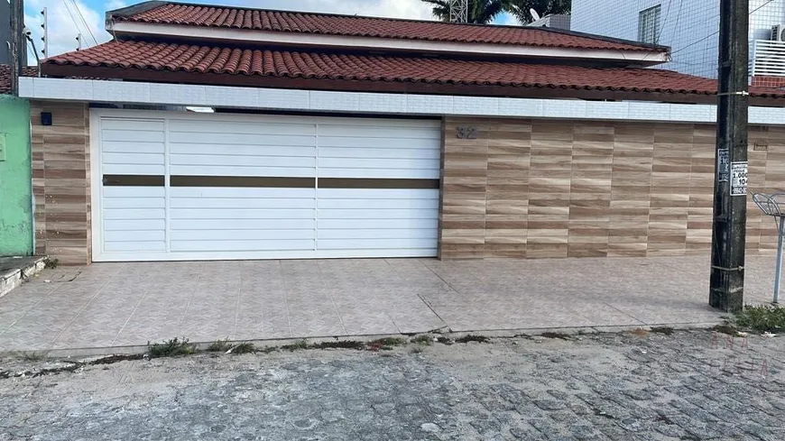 Foto 1 de Casa com 3 Quartos à venda, 200m² em José Américo de Almeida, João Pessoa