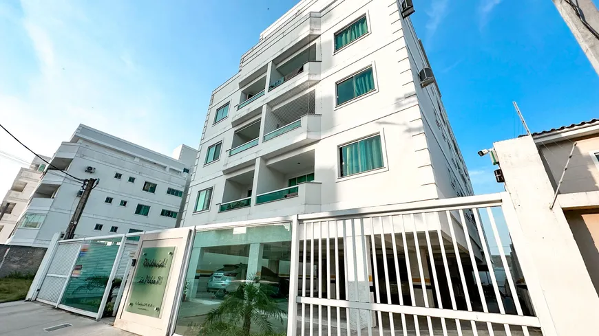 Foto 1 de Apartamento com 2 Quartos para alugar, 70m² em Centro, São Pedro da Aldeia