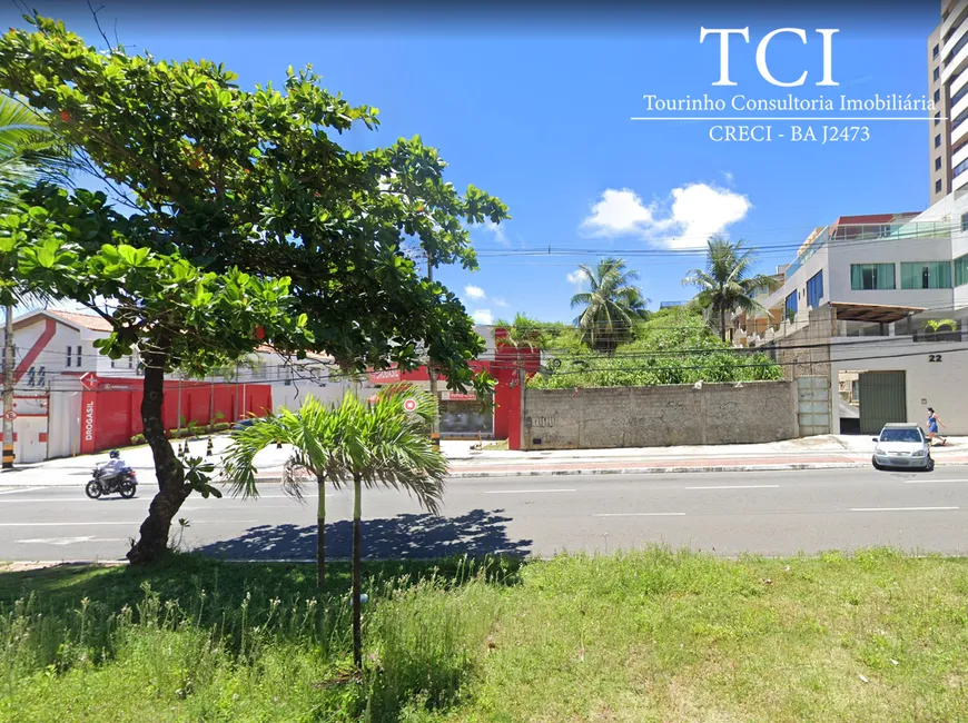 Foto 1 de Lote/Terreno para alugar, 786m² em Pituaçu, Salvador