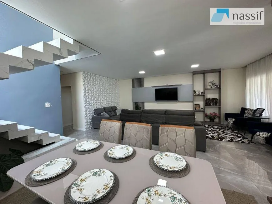 Foto 1 de Casa de Condomínio com 4 Quartos à venda, 311m² em Cezar de Souza, Mogi das Cruzes