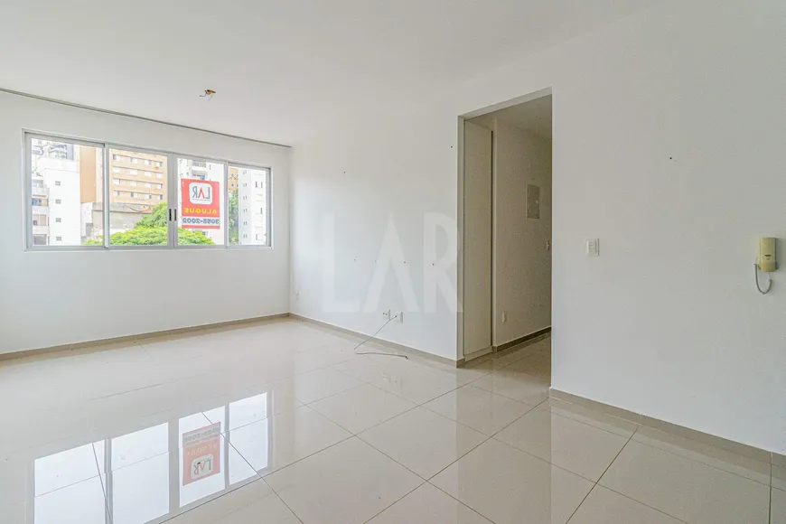 Foto 1 de Apartamento com 2 Quartos à venda, 67m² em Santo Antônio, Belo Horizonte