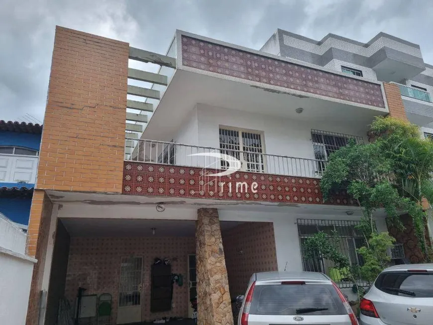 Foto 1 de Casa com 3 Quartos à venda, 339m² em Brasilândia, São Gonçalo