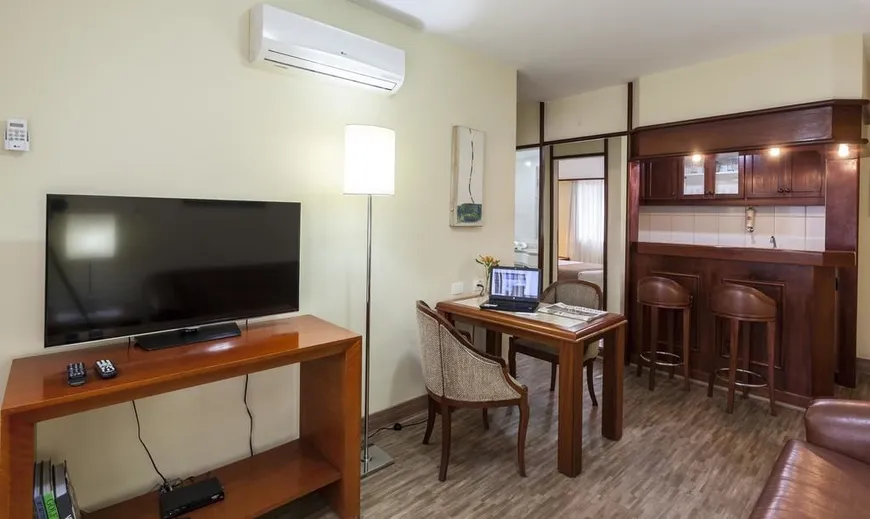 Foto 1 de Flat com 1 Quarto à venda, 40m² em Itaim Bibi, São Paulo