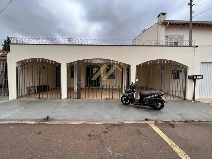 Foto 1 de Casa com 4 Quartos para alugar, 200m² em Vila Arnaldo, São Carlos