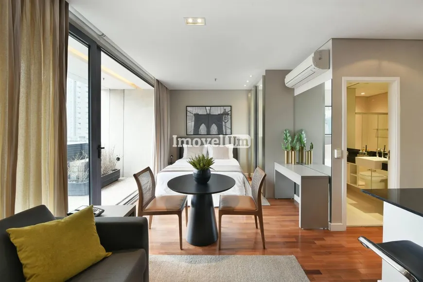 Foto 1 de Apartamento com 1 Quarto para venda ou aluguel, 42m² em Vila Olímpia, São Paulo