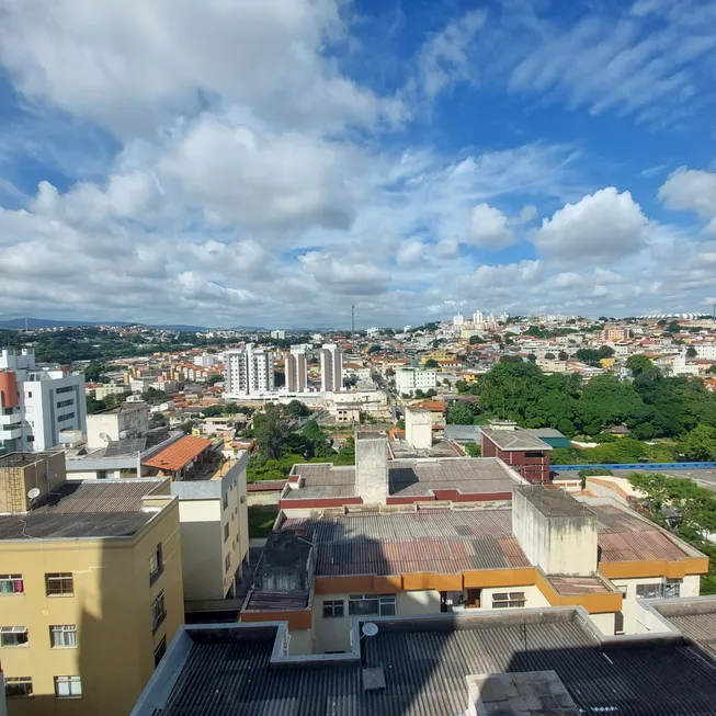 Foto 1 de Apartamento com 2 Quartos à venda, 70m² em Coração Eucarístico, Belo Horizonte