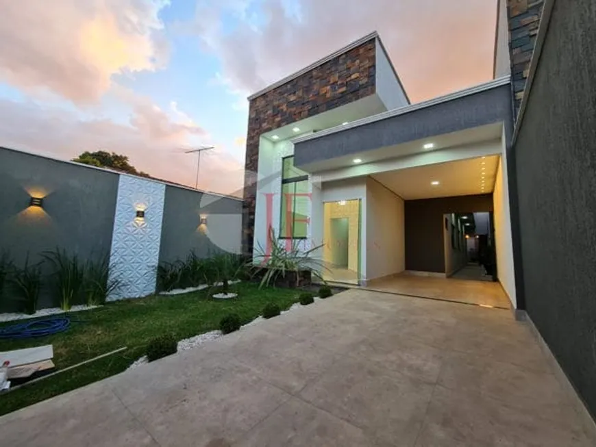 Foto 1 de Casa com 3 Quartos à venda, 115m² em Parque Santa Cecília, Aparecida de Goiânia