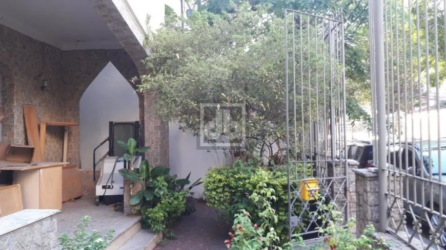 Foto 1 de Casa com 3 Quartos à venda, 216m² em Tijuca, Rio de Janeiro