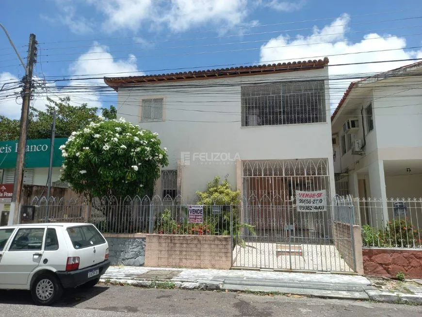 Foto 1 de Casa com 5 Quartos à venda, 200m² em Suíssa, Aracaju