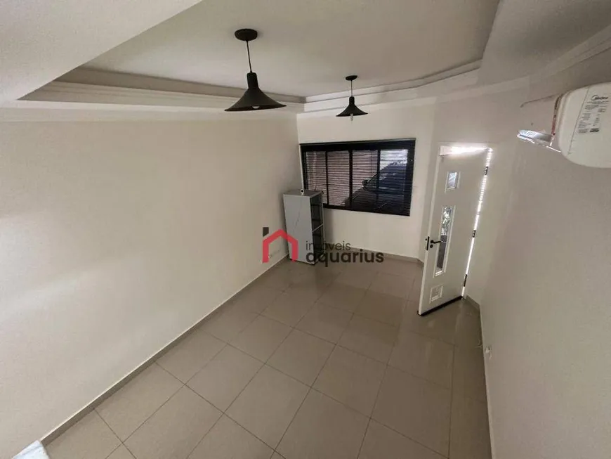 Foto 1 de Sobrado com 3 Quartos à venda, 150m² em Jardim das Indústrias, São José dos Campos