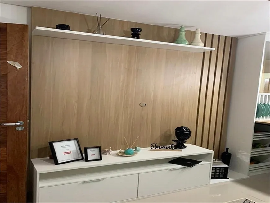 Foto 1 de Casa de Condomínio com 2 Quartos à venda, 200m² em Parque Vitória, São Paulo