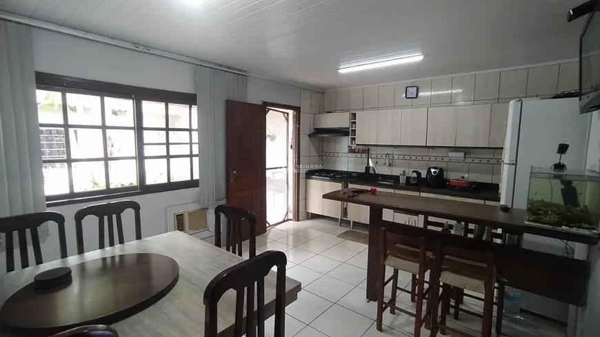 Foto 1 de Casa com 3 Quartos à venda, 150m² em Cinco Colonias, Canoas