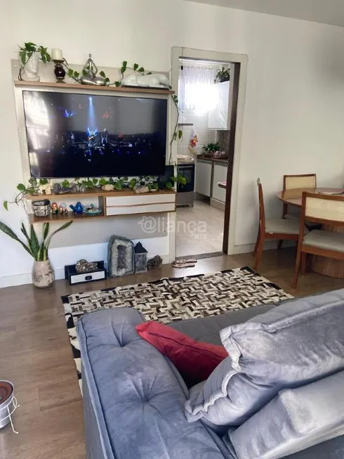 Foto 1 de Apartamento com 3 Quartos à venda, 80m² em Itapuã, Vila Velha