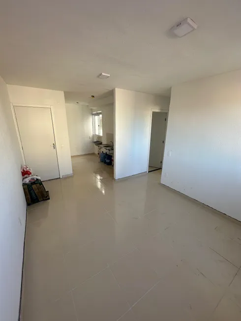 Foto 1 de Apartamento com 2 Quartos à venda, 44m² em Lagoa Redonda, Fortaleza