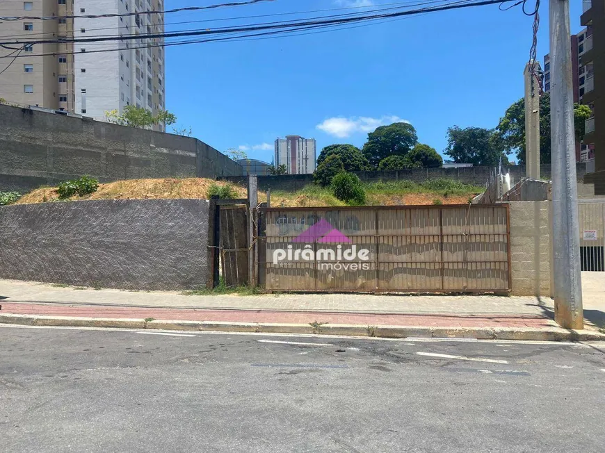 Foto 1 de Lote/Terreno à venda, 2403m² em Centro, São José dos Campos