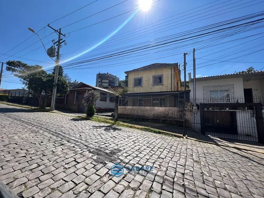 Foto 1 de Lote/Terreno à venda, 800m² em Panazzolo, Caxias do Sul