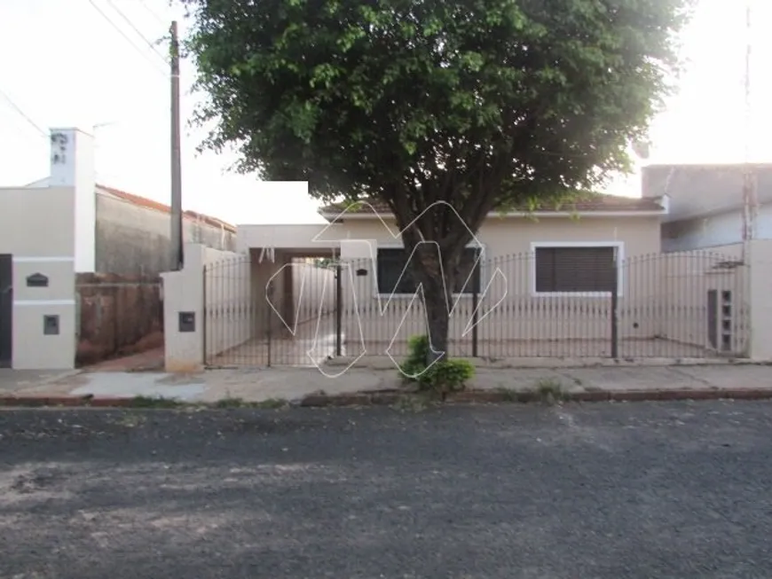 Foto 1 de Casa com 3 Quartos à venda, 264m² em Vila Xavier, Araraquara