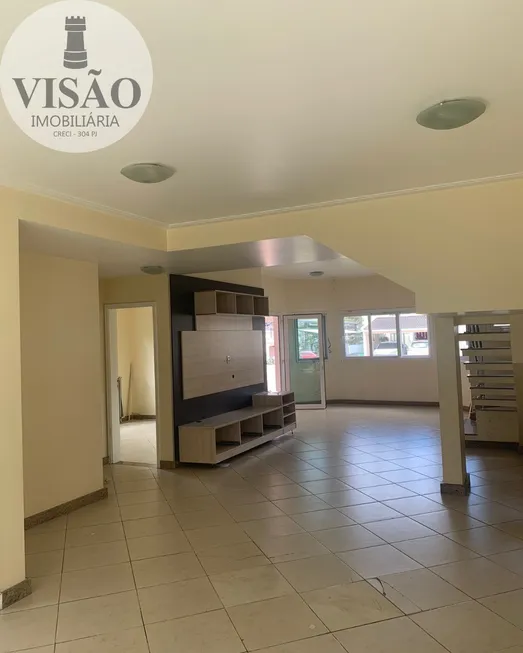 Foto 1 de Casa de Condomínio com 4 Quartos para venda ou aluguel, 240m² em Flores, Manaus