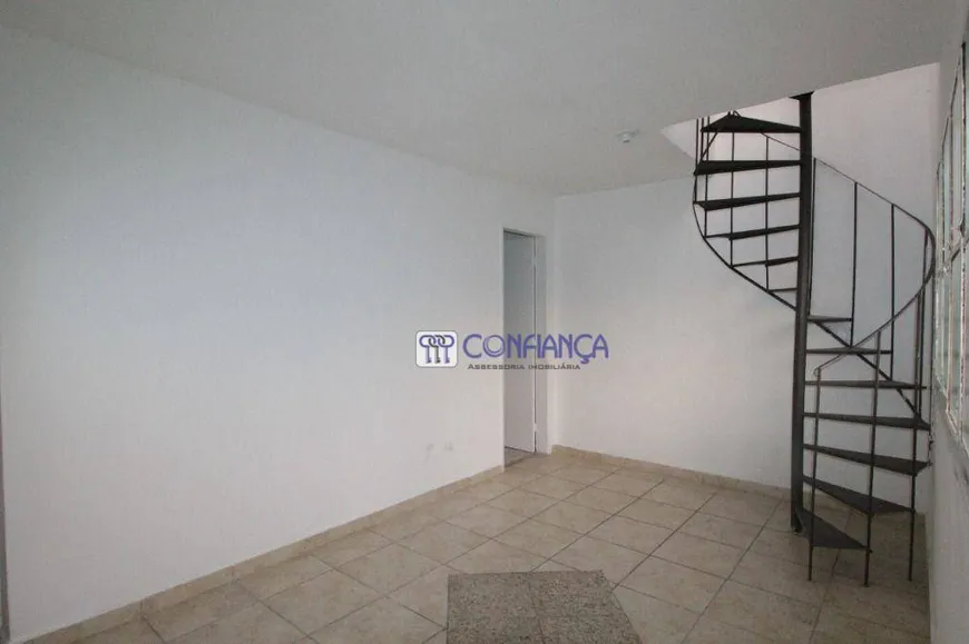 Foto 1 de Cobertura com 2 Quartos para alugar, 85m² em Campo Grande, Rio de Janeiro