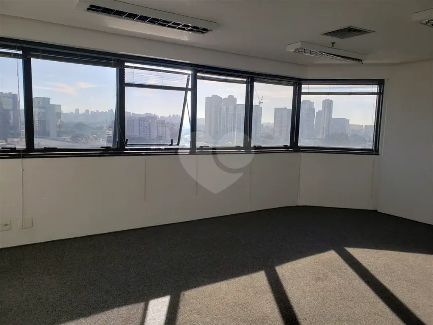 Foto 1 de Sala Comercial para venda ou aluguel, 112m² em Barra Funda, São Paulo