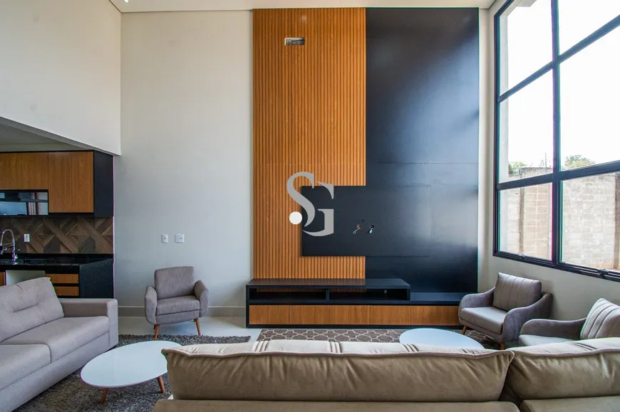 Foto 1 de Casa de Condomínio com 4 Quartos à venda, 290m² em Swiss Park, Campinas