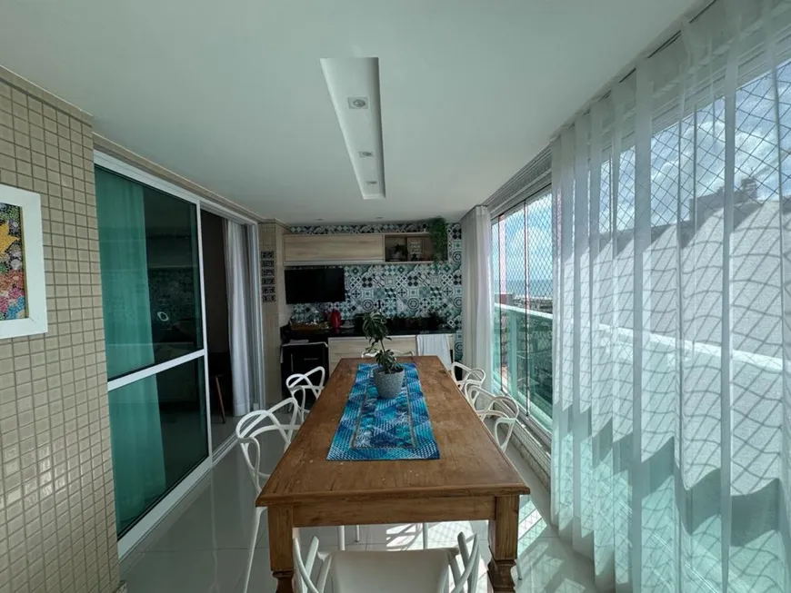 Foto 1 de Apartamento com 3 Quartos à venda, 109m² em Armação, Salvador