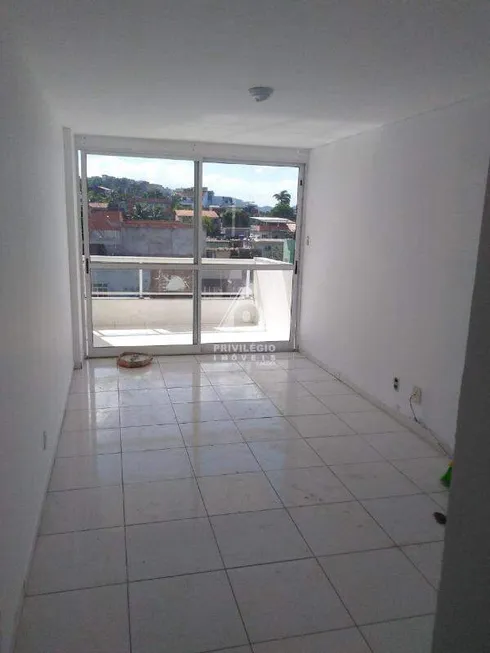 Foto 1 de Apartamento com 2 Quartos à venda, 56m² em Curicica, Rio de Janeiro