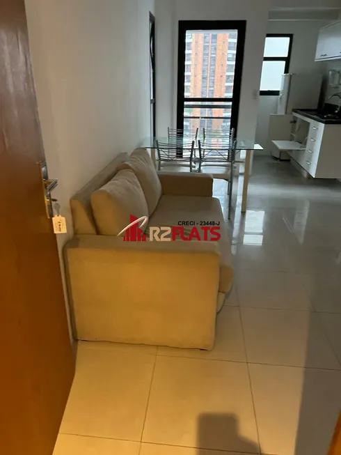 Foto 1 de Flat com 1 Quarto para alugar, 35m² em Vila Nova Conceição, São Paulo