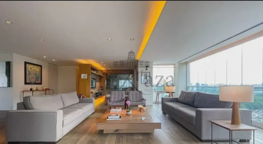 Foto 1 de Apartamento com 3 Quartos à venda, 317m² em Paraíso, São Paulo