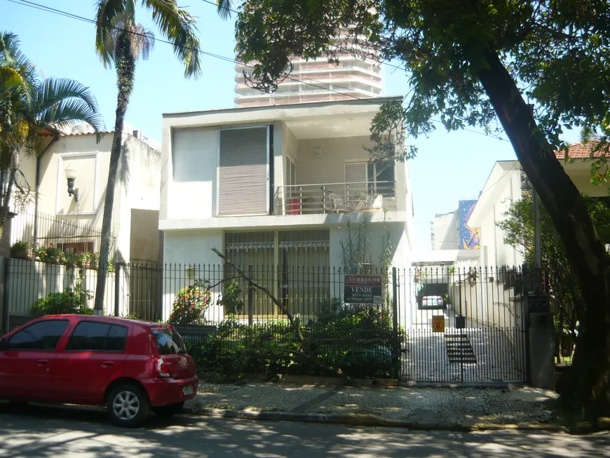 Foto 1 de Sobrado com 4 Quartos à venda, 380m² em Jardim Paulistano, São Paulo