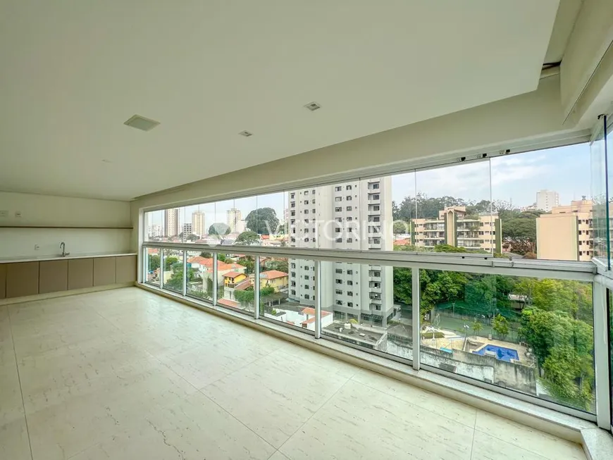 Foto 1 de Apartamento com 4 Quartos à venda, 198m² em Vila Mariana, São Paulo