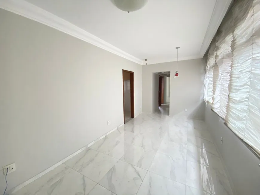 Foto 1 de Apartamento com 2 Quartos à venda, 70m² em Santo Antônio, Belo Horizonte