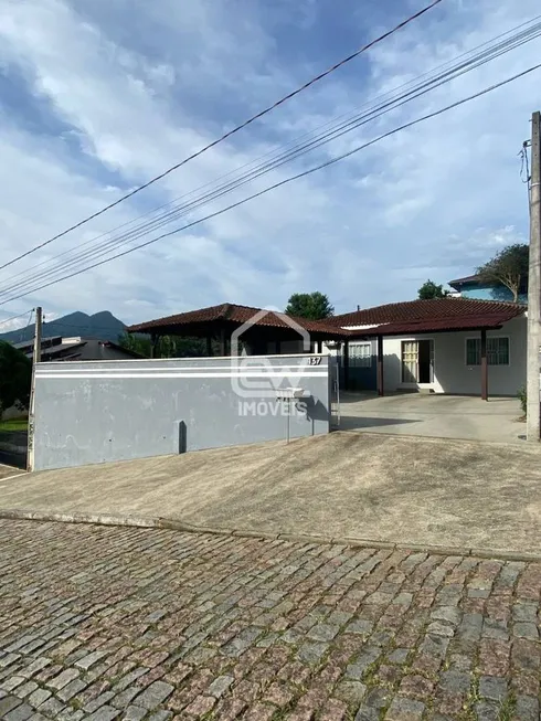 Foto 1 de Casa com 3 Quartos à venda, 115m² em , Guaramirim