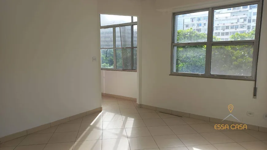 Foto 1 de Apartamento com 3 Quartos à venda, 150m² em Copacabana, Rio de Janeiro