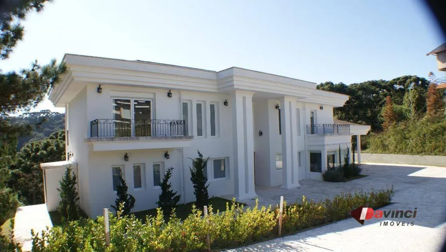 Foto 1 de Casa de Condomínio com 4 Quartos à venda, 500m² em Descansopolis, Campos do Jordão