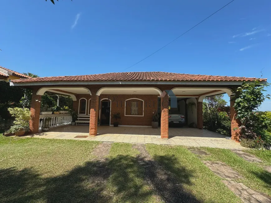 Foto 1 de Fazenda/Sítio com 3 Quartos à venda, 260m² em Parque Espelho D Agua, Jundiaí