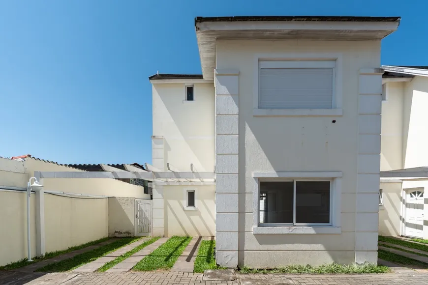 Foto 1 de Casa de Condomínio com 3 Quartos à venda, 178m² em Jardim Itú Sabará, Porto Alegre