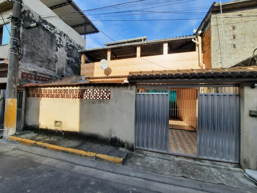 Foto 1 de Casa com 2 Quartos à venda, 150m² em Jardim Vila Nova, Duque de Caxias