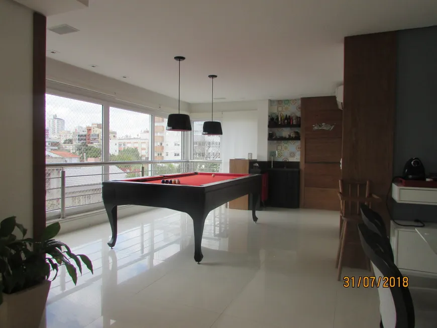 Foto 1 de Apartamento com 4 Quartos à venda, 230m² em Menino Deus, Porto Alegre