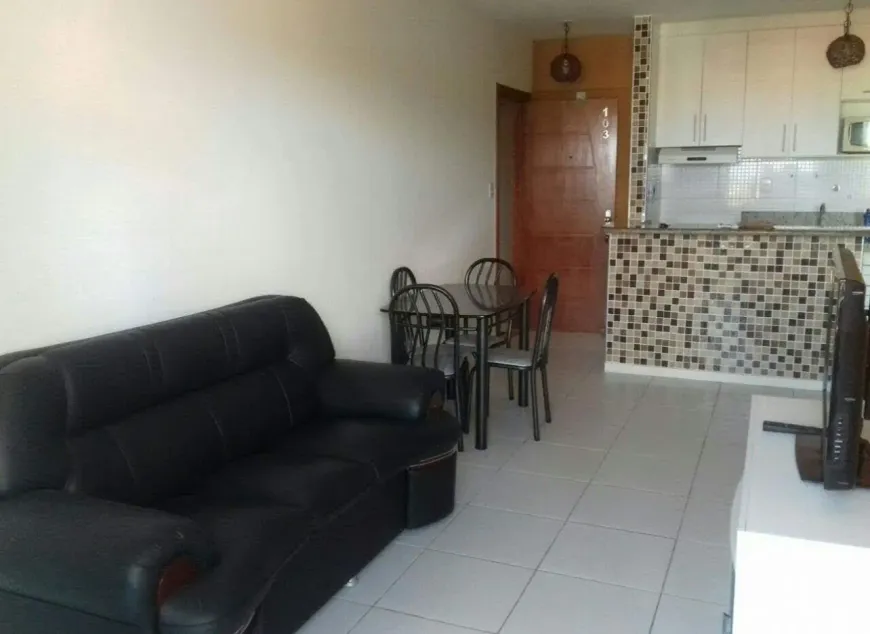 Foto 1 de Apartamento com 1 Quarto para alugar, 50m² em Armação, Salvador