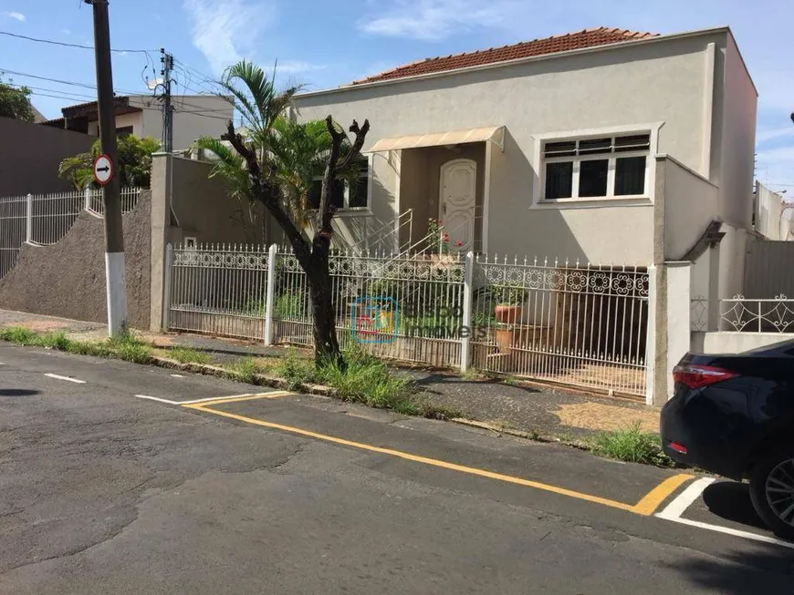 Foto 1 de Casa com 3 Quartos à venda, 230m² em Centro, Americana