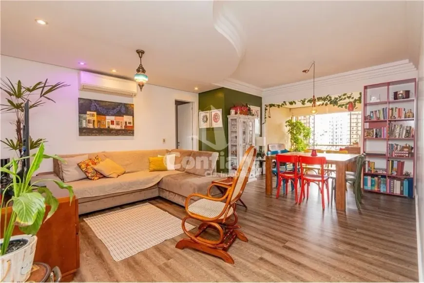 Foto 1 de Apartamento com 2 Quartos à venda, 100m² em Boa Vista, Porto Alegre