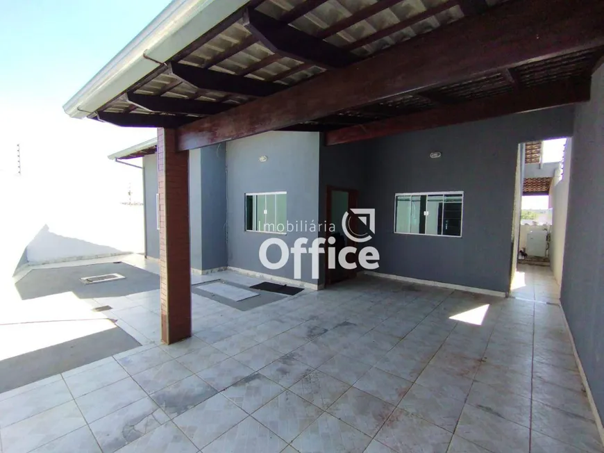Foto 1 de Casa com 3 Quartos à venda, 160m² em Setor Residencial das Rosas, Anápolis