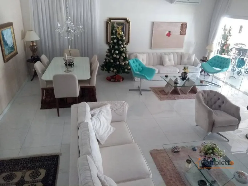 Foto 1 de Casa de Condomínio com 5 Quartos à venda, 470m² em Barra da Tijuca, Rio de Janeiro