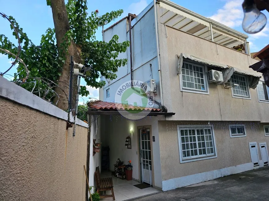 Foto 1 de Casa com 2 Quartos à venda, 140m² em Jacarepaguá, Rio de Janeiro