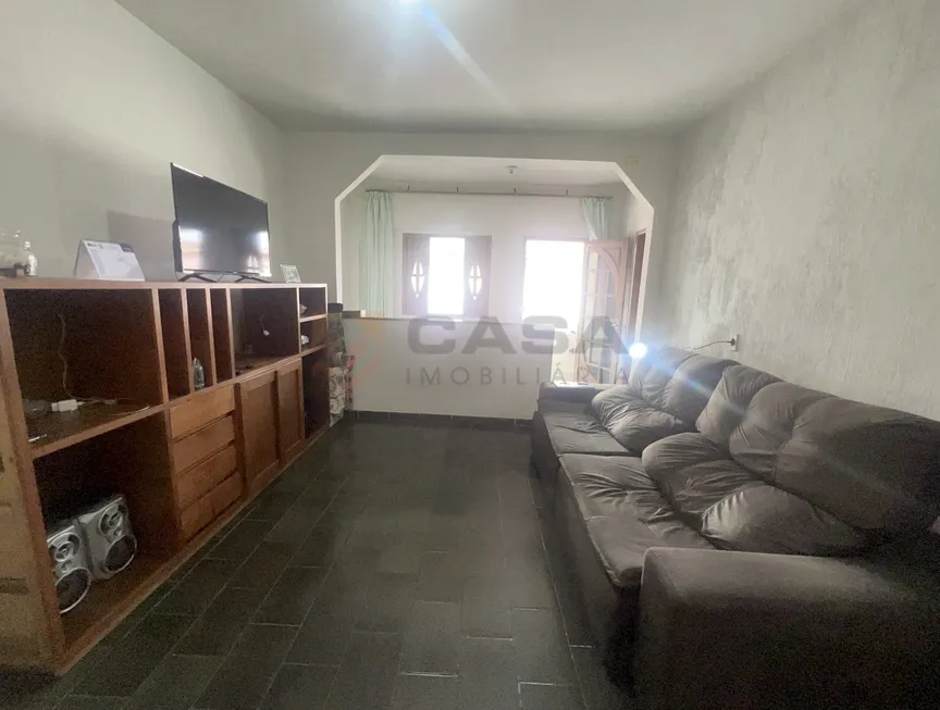 Foto 1 de Casa com 5 Quartos à venda, 140m² em Jardim Tropical, Serra